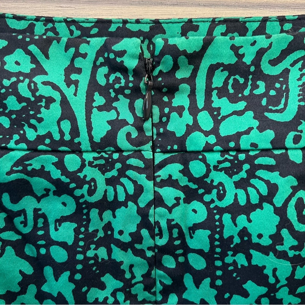 Ann Taylor Navy & Green Paisley Print Pencil Skirt Size 12 Like New - Picture 7 of 10
